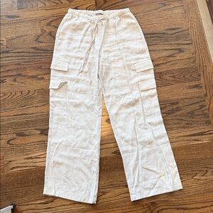 Abercrombie & Fitch Beige Cargo Pants